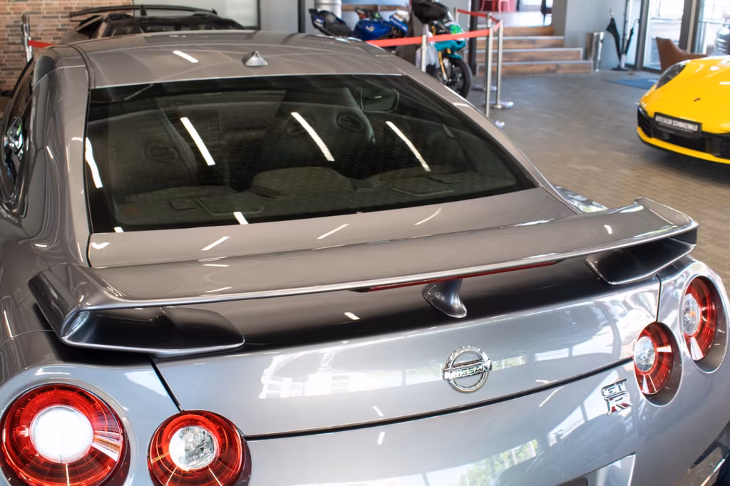Nissan GT-R