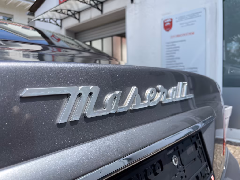 Maserati 4200
