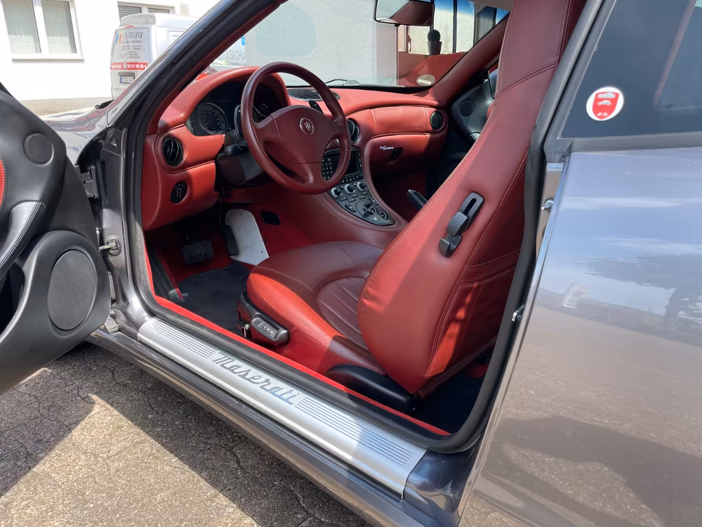 Maserati 4200