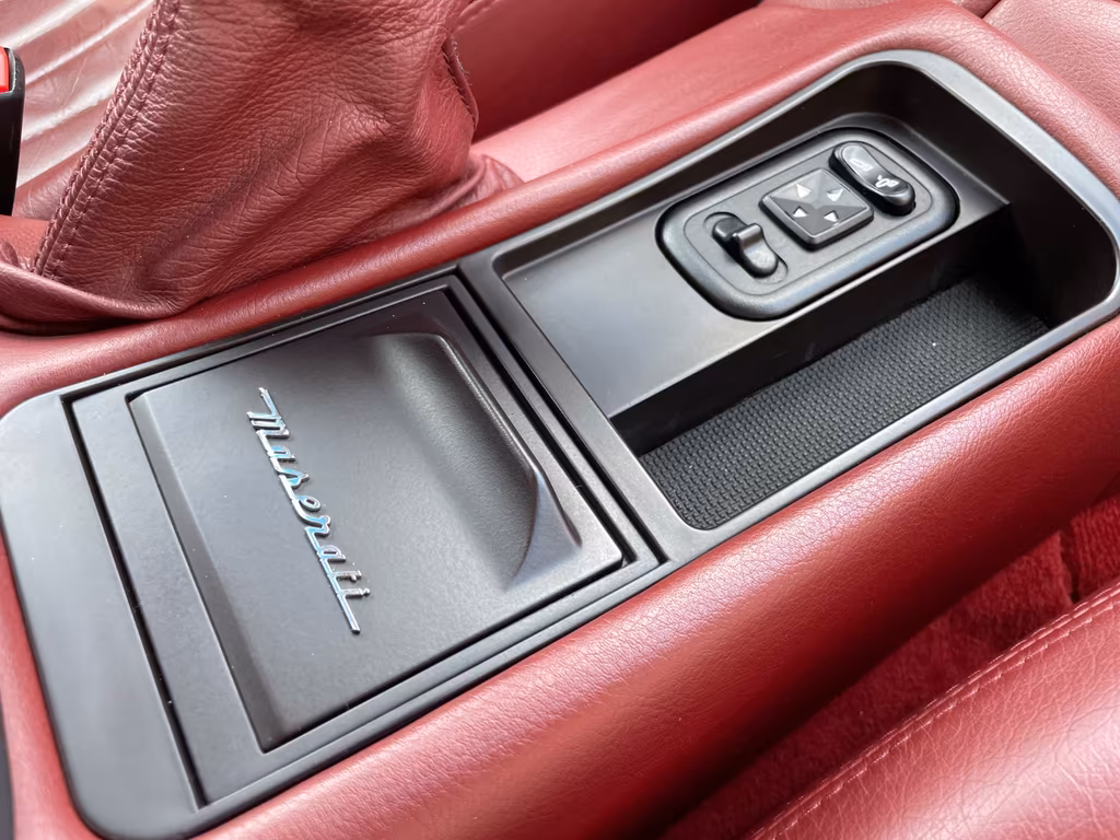 Maserati 4200