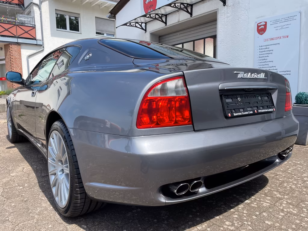 Maserati 4200
