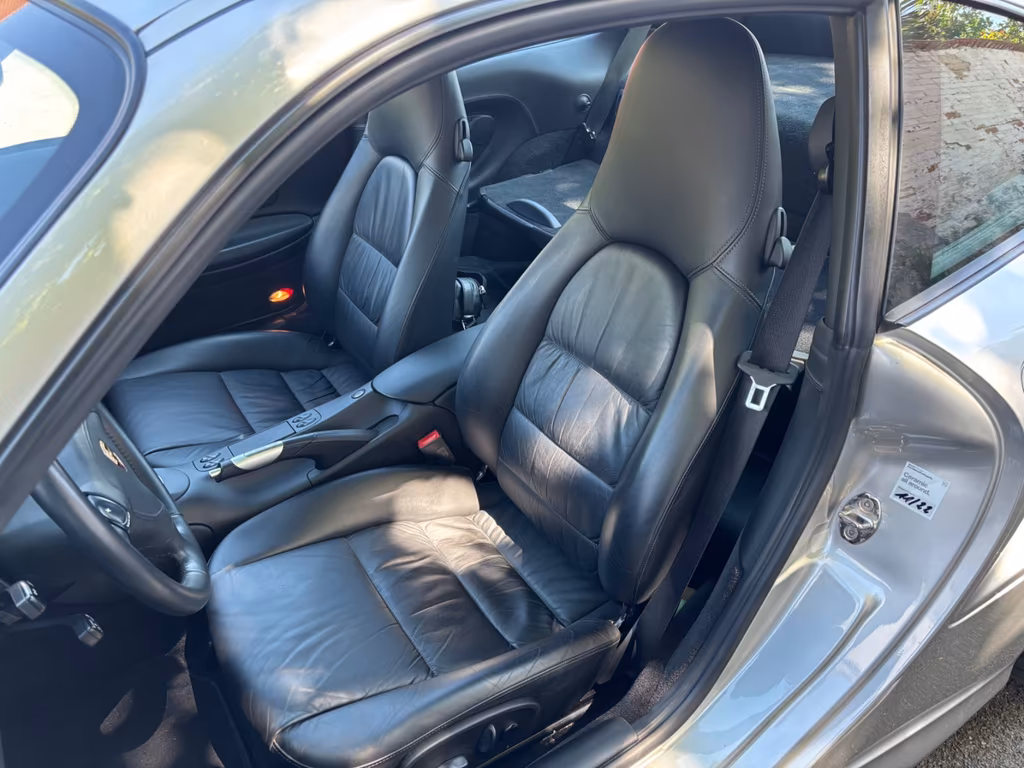 Porsche 996