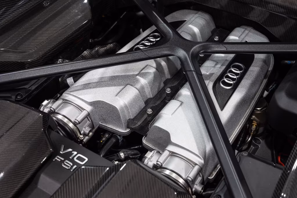 Audi R8