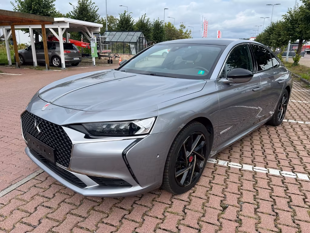 DS Automobiles DS9