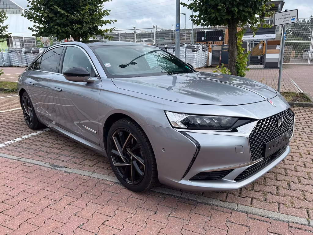 DS Automobiles DS9