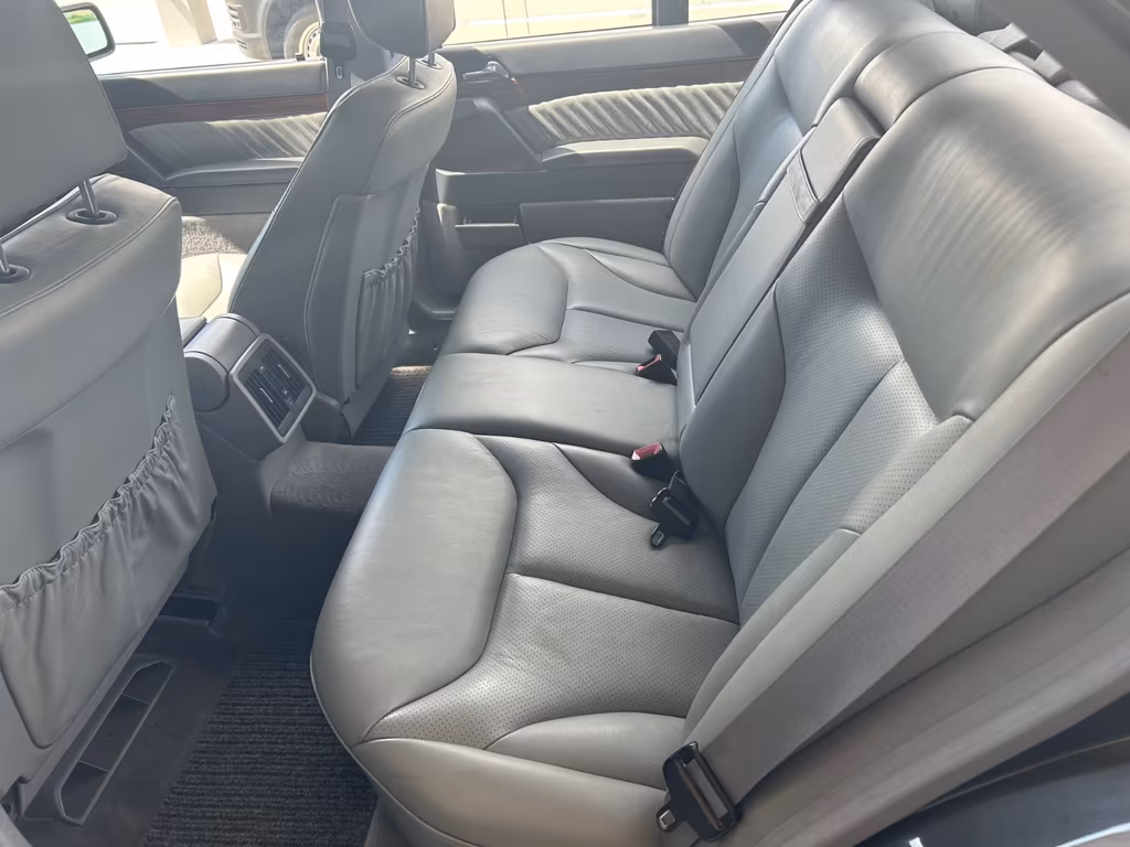 Mercedes-Benz 400