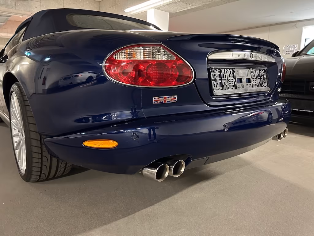 Jaguar XK