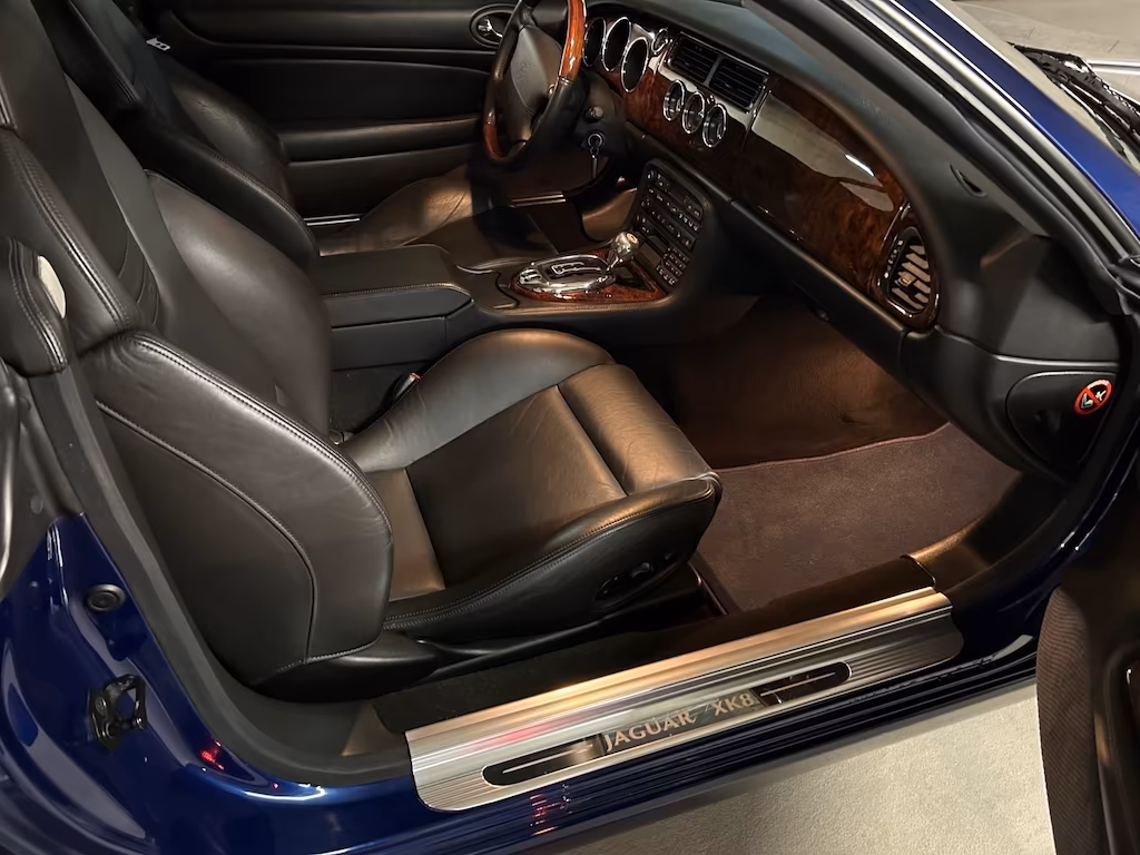 Jaguar XK