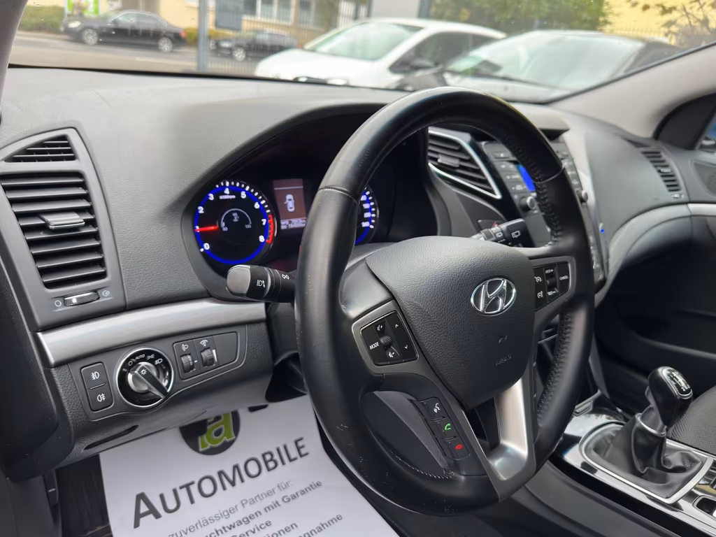 Hyundai i40