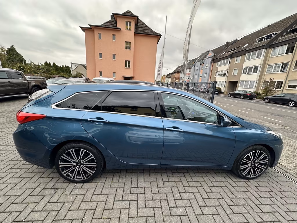 Hyundai i40