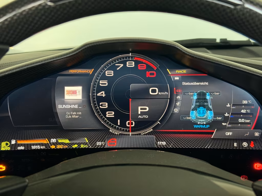 Ferrari SF90