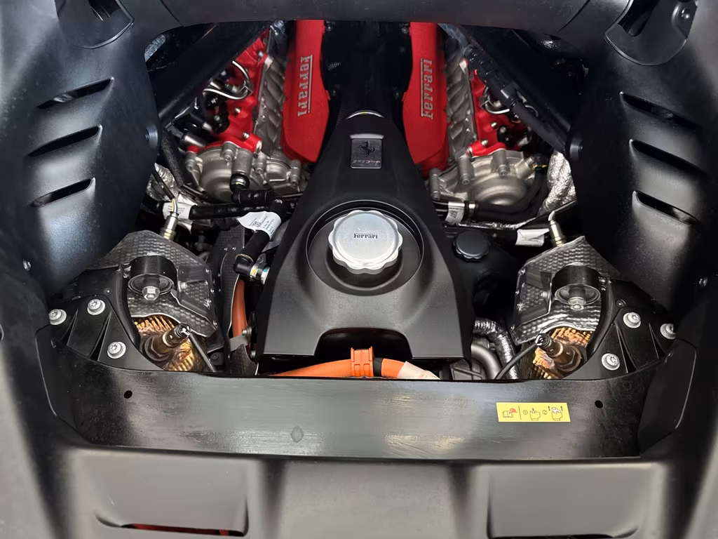 Ferrari SF90