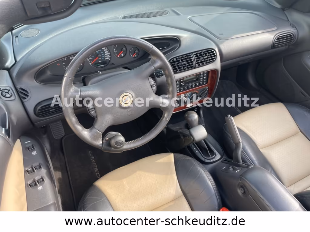 Chrysler Stratus