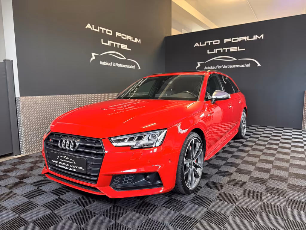 Audi S4