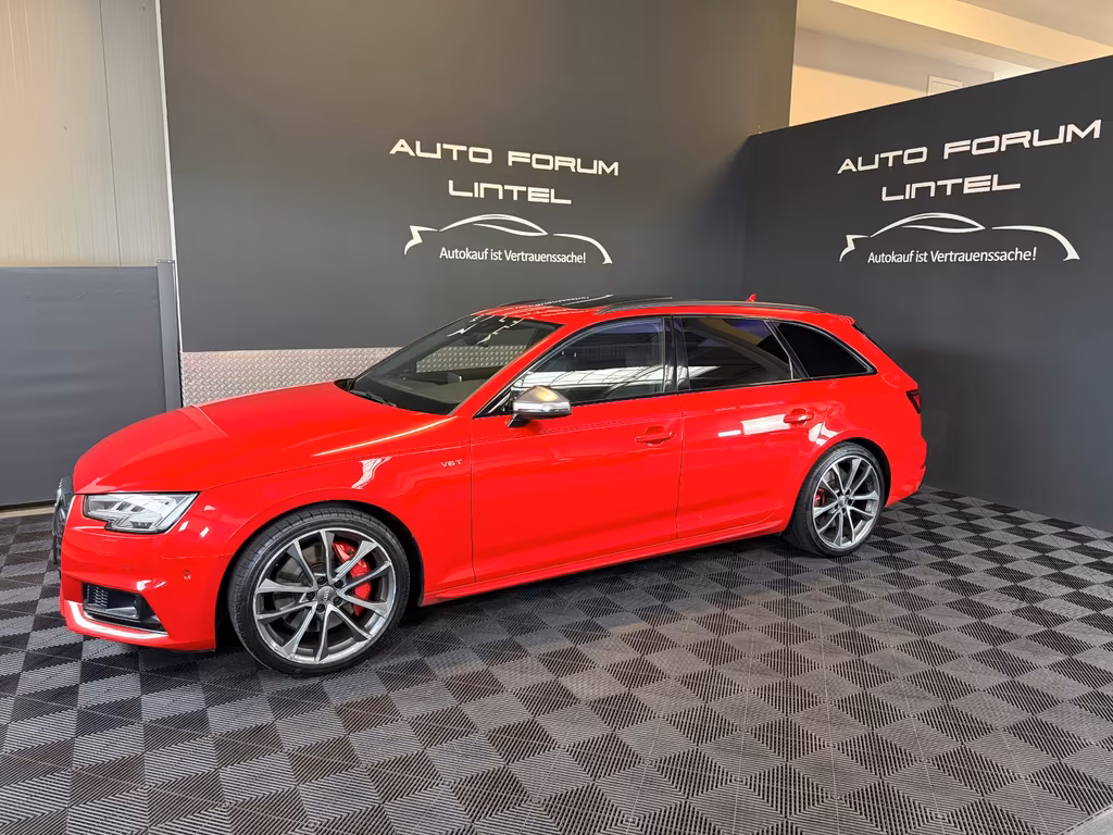Audi S4