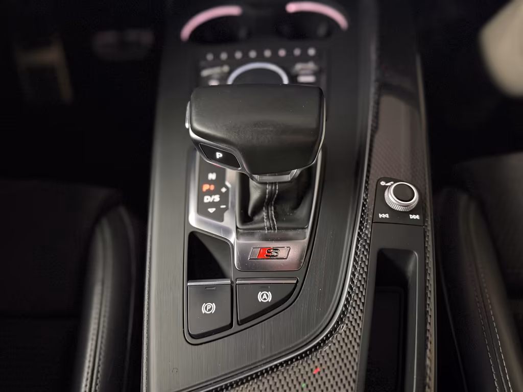 Audi S4