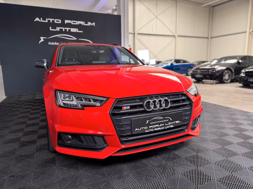 Audi S4
