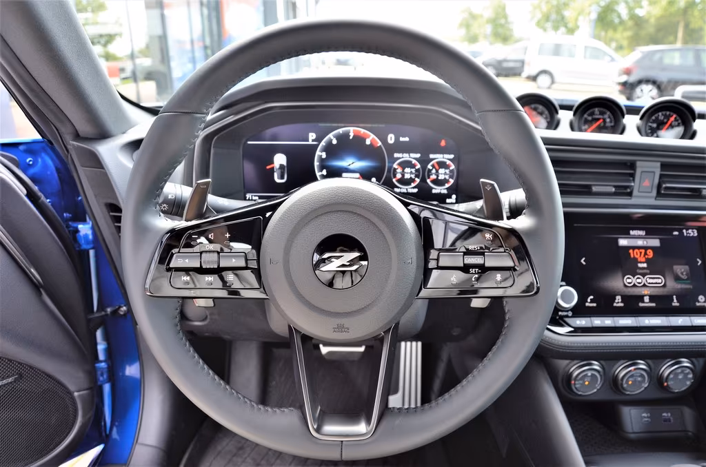 Nissan GT-R