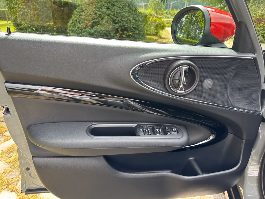 MINI John Cooper Works Clubman