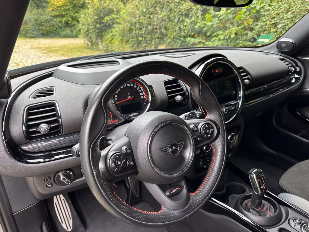 MINI John Cooper Works Clubman