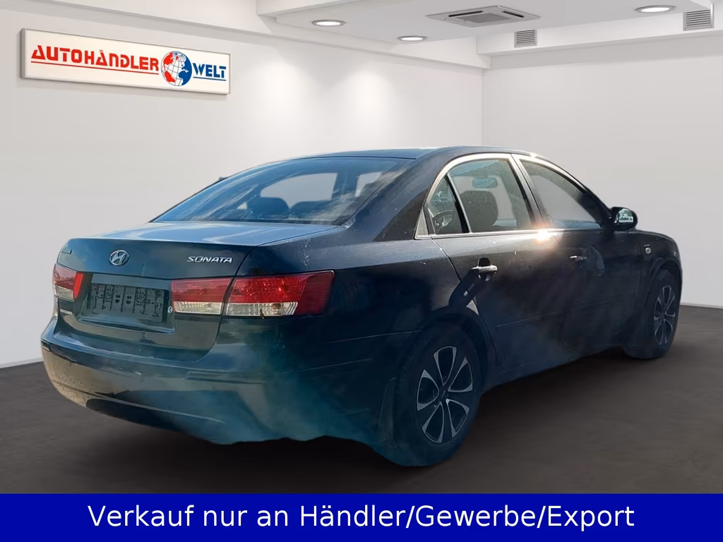 Hyundai SONATA