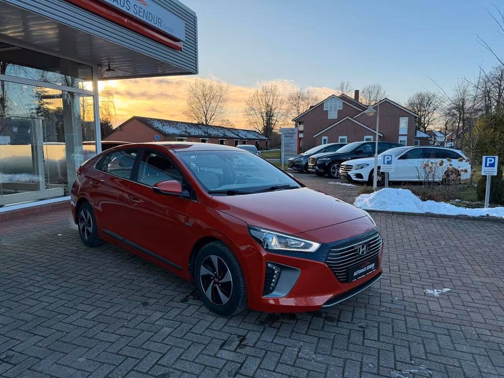 Hyundai IONIQ