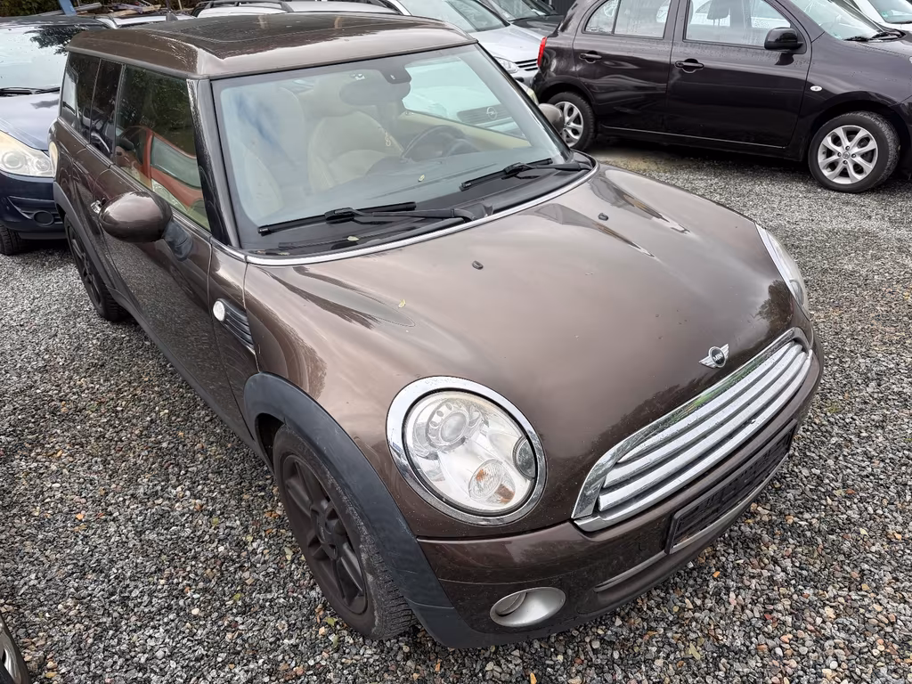 MINI Cooper Clubman