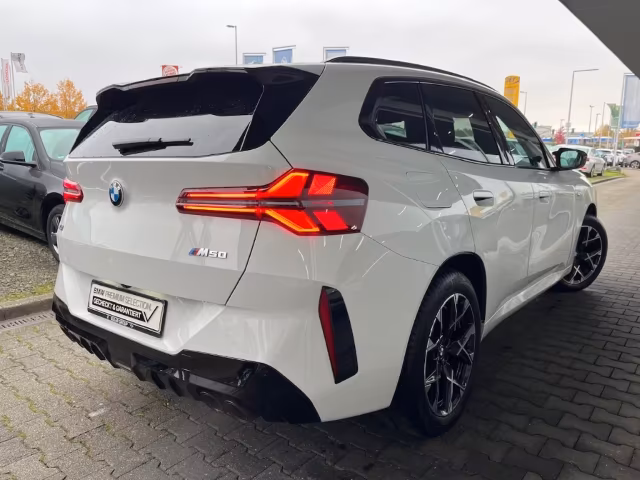 BMW X3 M50