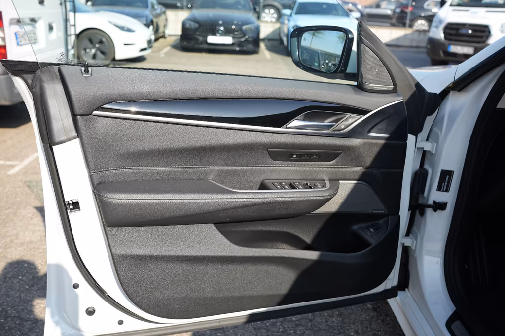 BMW 630