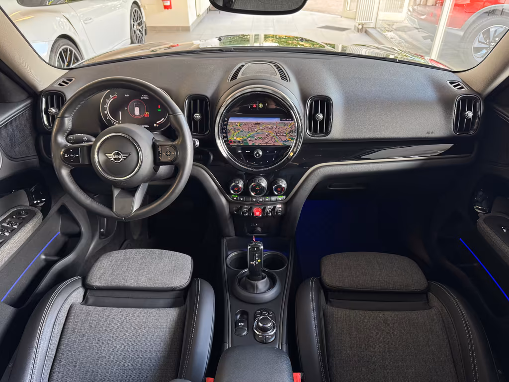 MINI Cooper Countryman