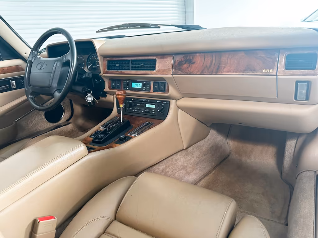 Jaguar XJS
