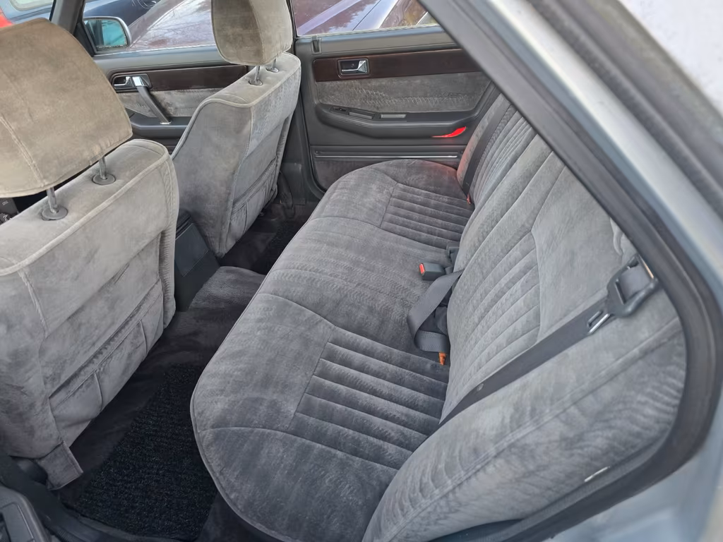 Mazda 929