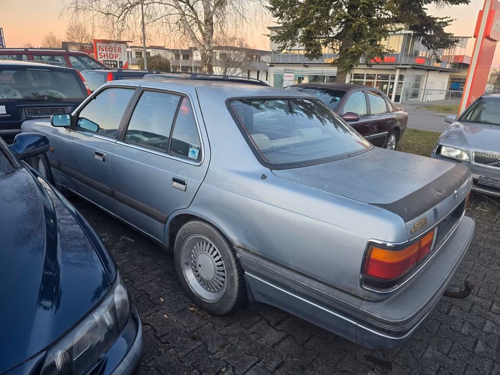 Mazda 929