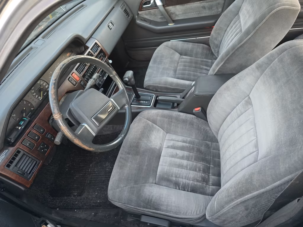 Mazda 929