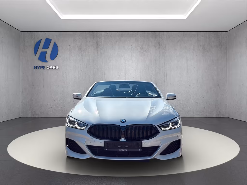 BMW 840