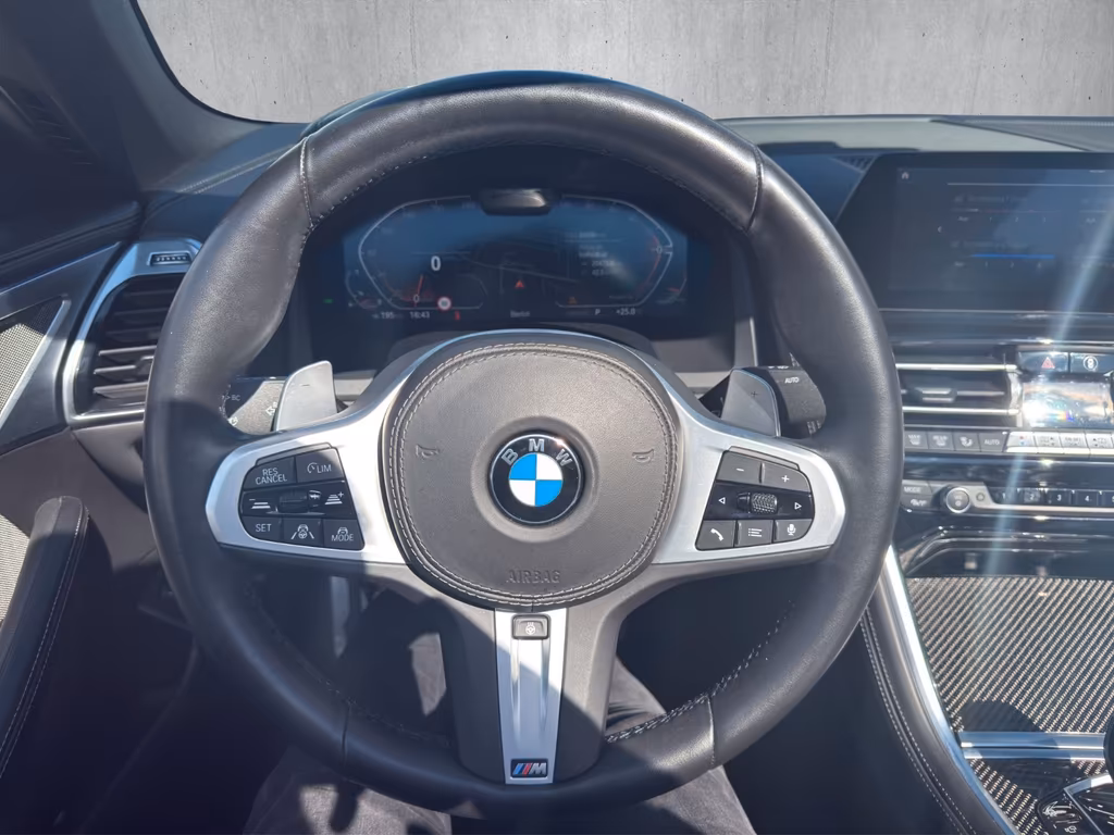 BMW 840