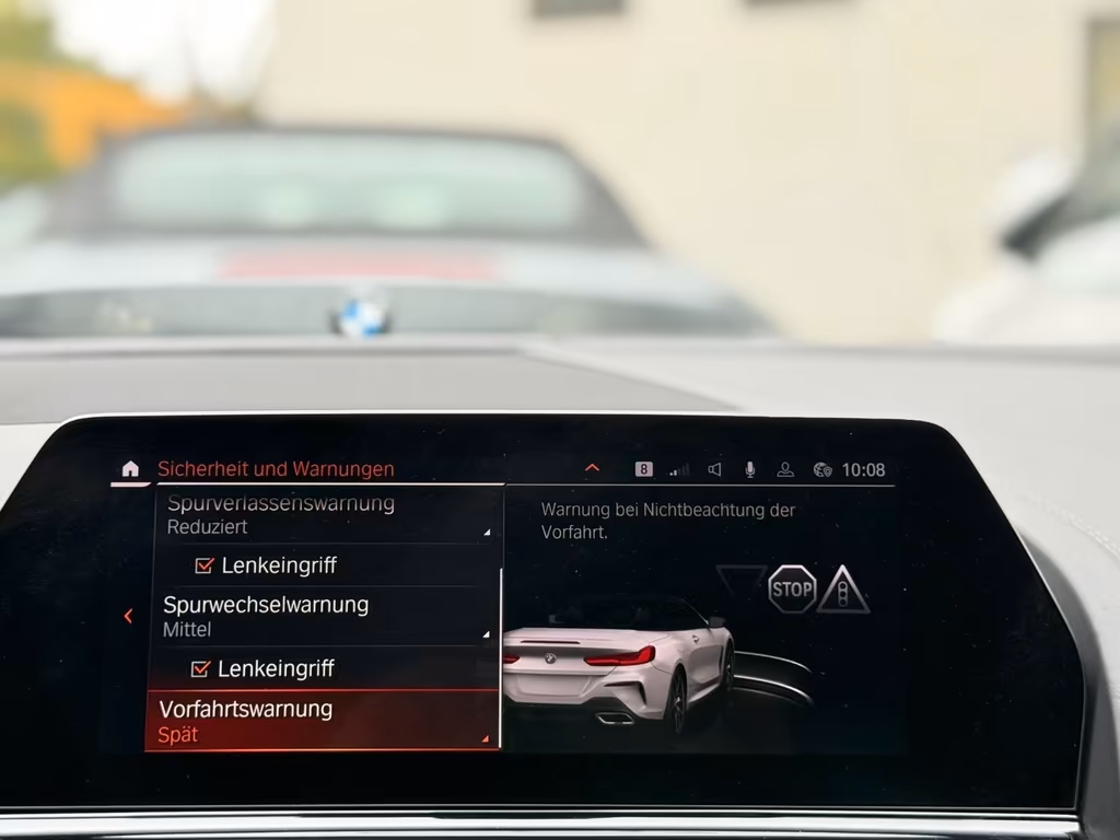 BMW 840