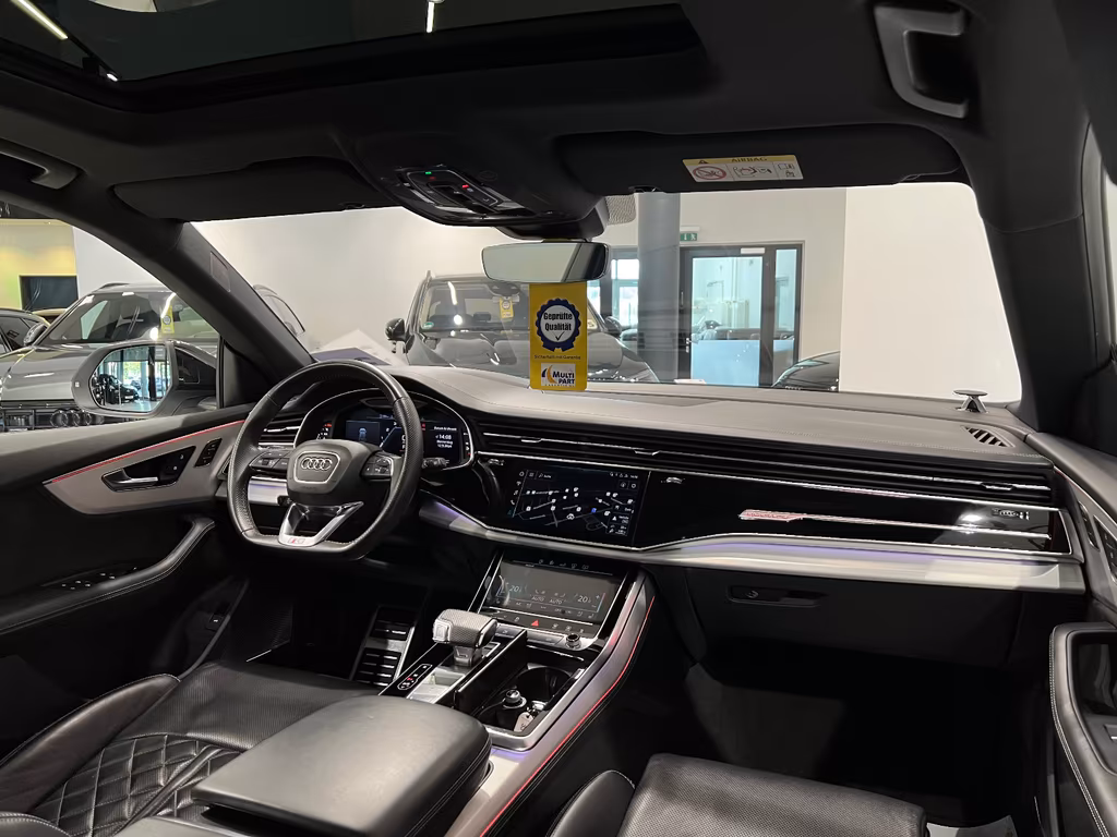 Audi SQ8