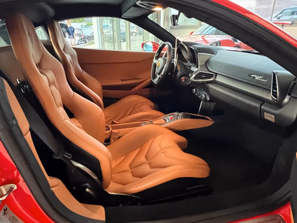 Ferrari 458