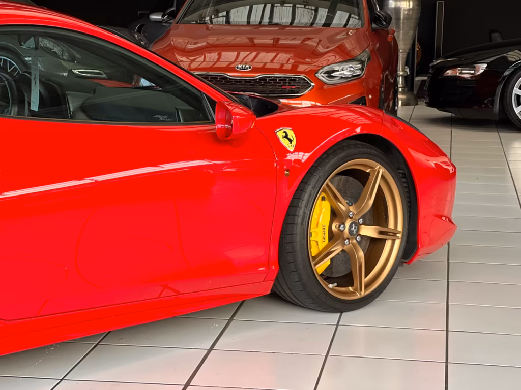 Ferrari 458
