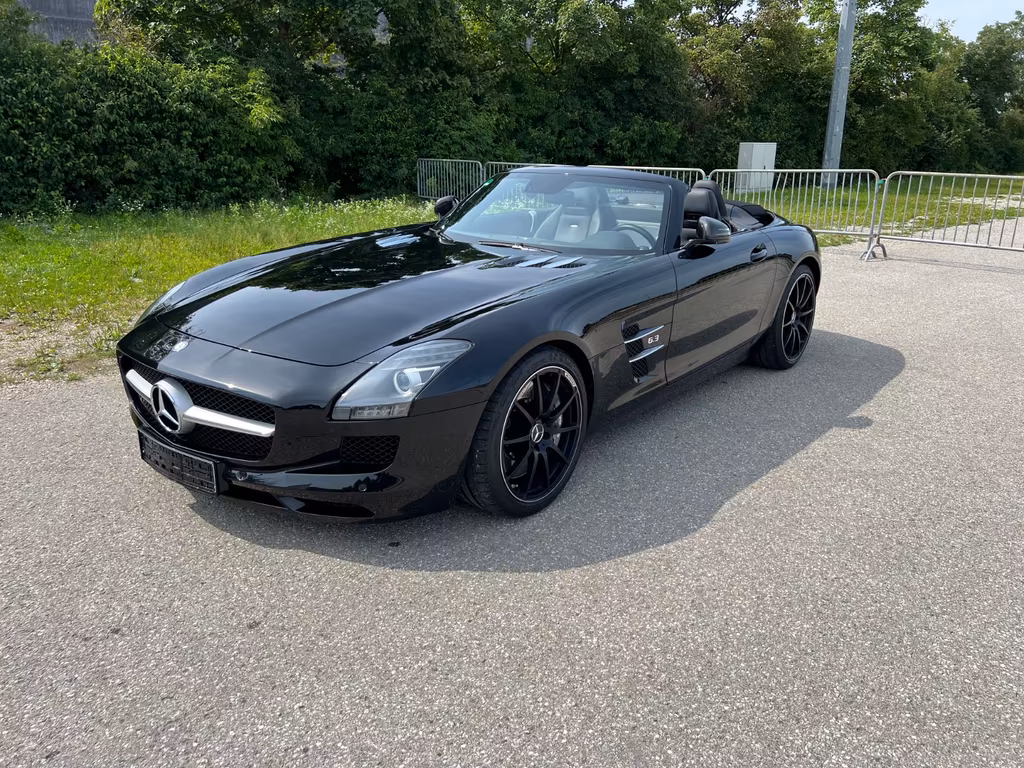 Mercedes-Benz SLS AMG