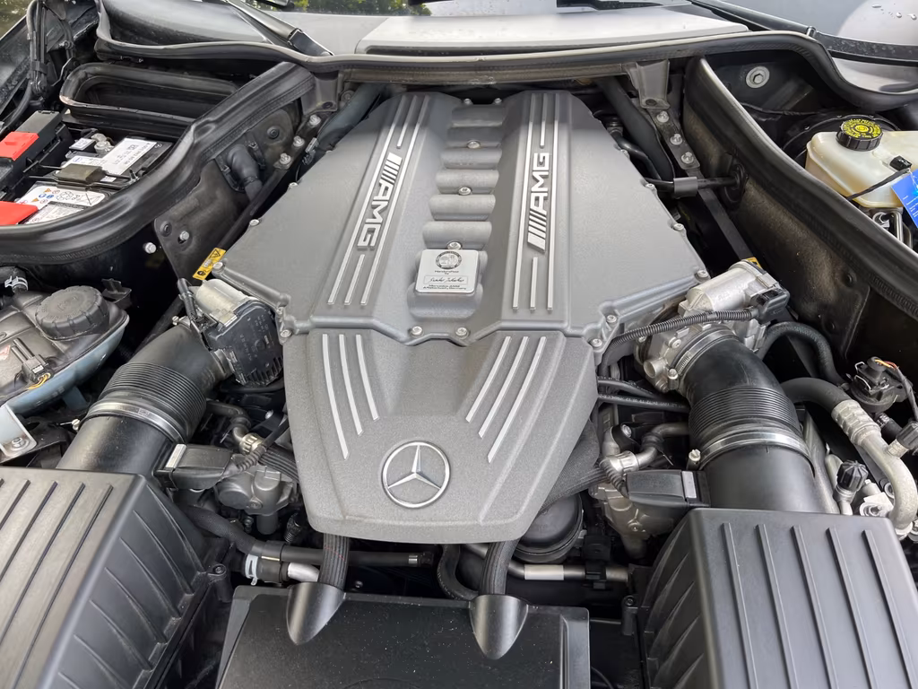 Mercedes-Benz SLS AMG