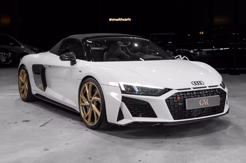 Audi R8