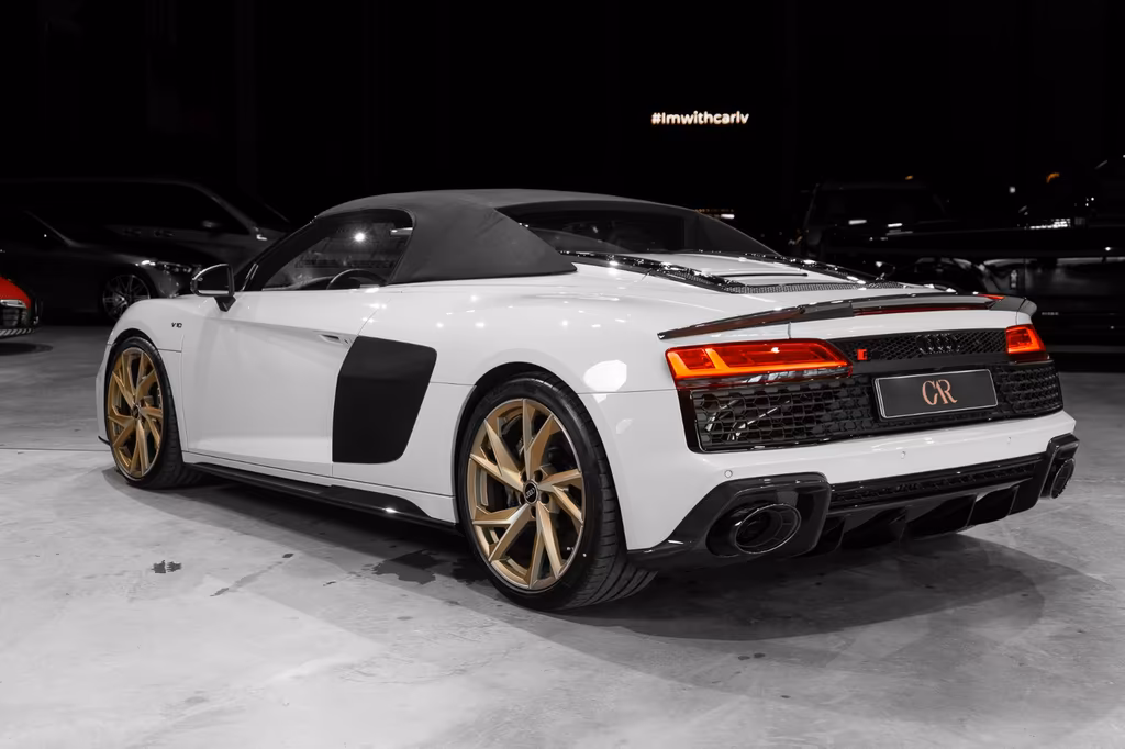 Audi R8