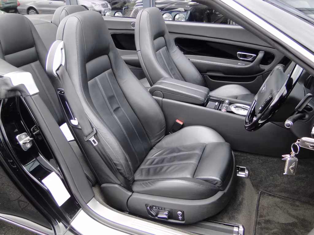 Bentley Continental GTC