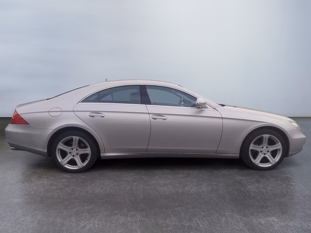 Mercedes-Benz CLS 320