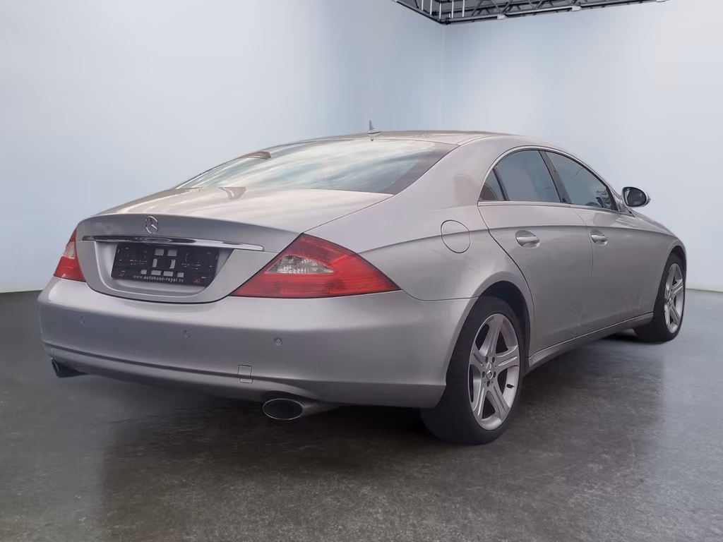 Mercedes-Benz CLS 320