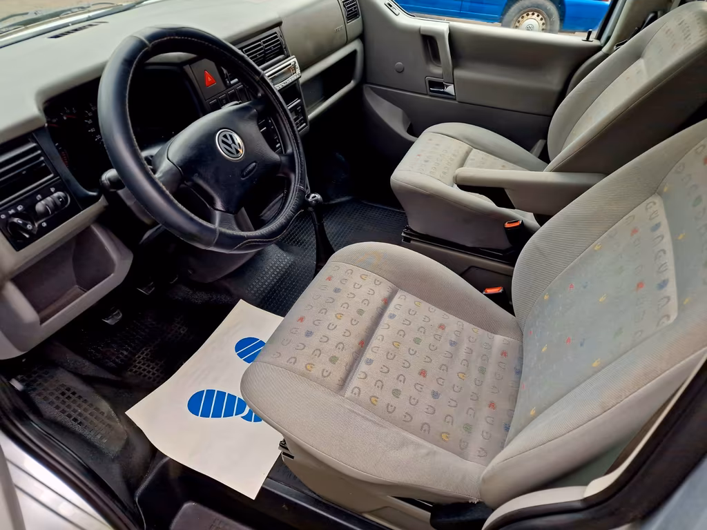 Volkswagen T4 Caravelle
