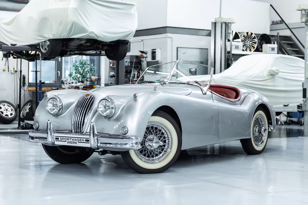 Jaguar XK