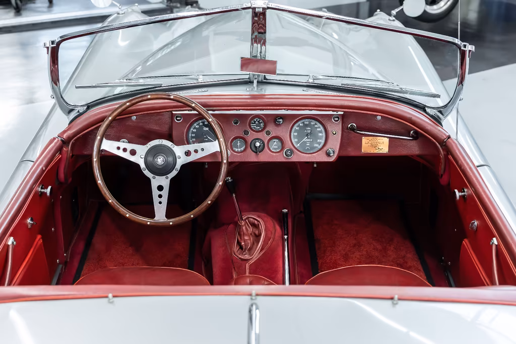 Jaguar XK